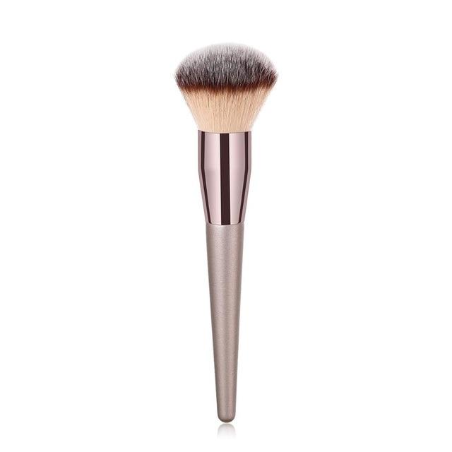 1 Piece Champagne Gold Precision Liquid Foundation Brush