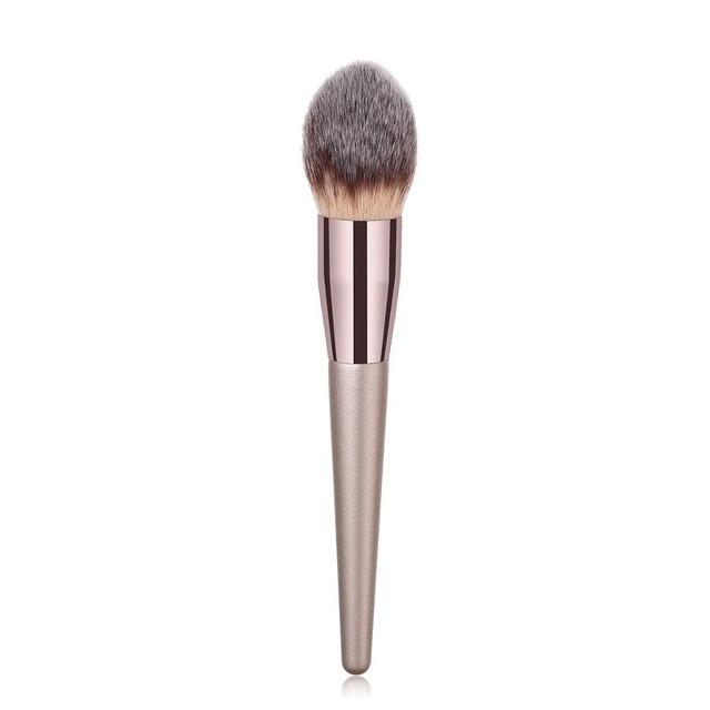 1 Piece Champagne Gold Precision Liquid Foundation Brush