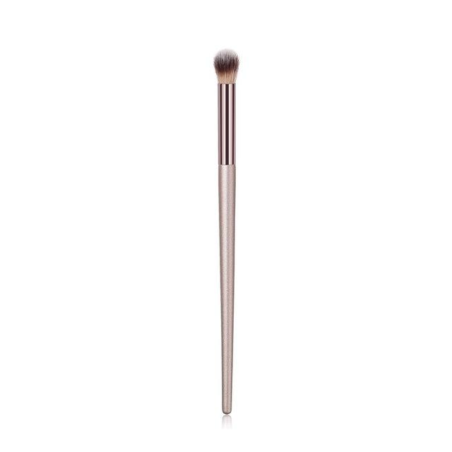 1 Piece Champagne Gold Precision Liquid Foundation Brush