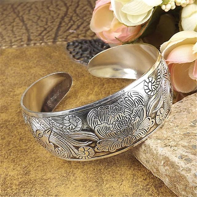 Vintage Retro Silver Bangles Women Classic Handmade Tibetan Silver Carved Plum Cuff Bracelet