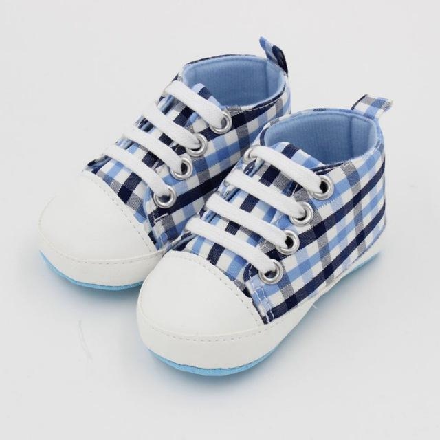 New Canvas Classic Sports Sneakers Newborn Baby Boys Girls First Walkers Shoes