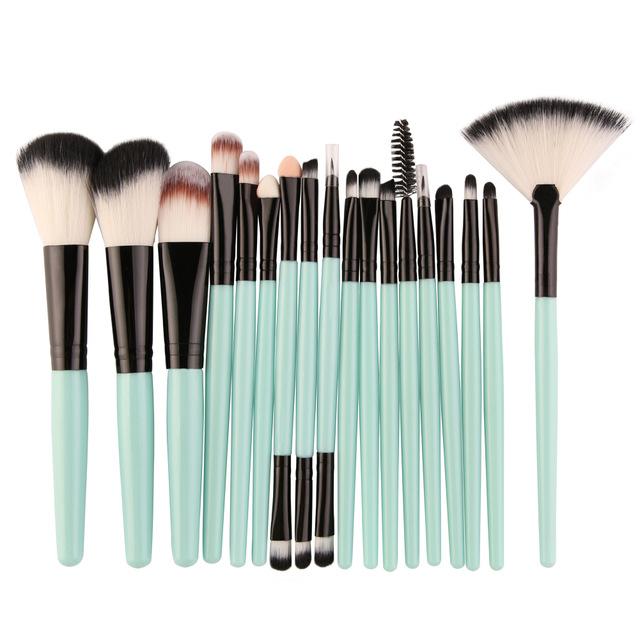 18/15pcs Makeup Set Profesional Foundation Blusher Brushes