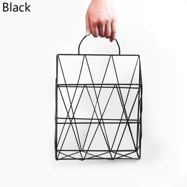 2019 New Hot Sale Portable Fashion Storage Basket Portable Wall Hanging Storage Rack Net Iron Desk Holder for Magazine Newspaper