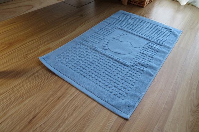 LYN&GY New 100% Cotton Footprint Hotel Floor Mat Bathroom Towels Absorbent Non-slip Carpets Step Foot Pad Kitchen Rugs 75x45cm