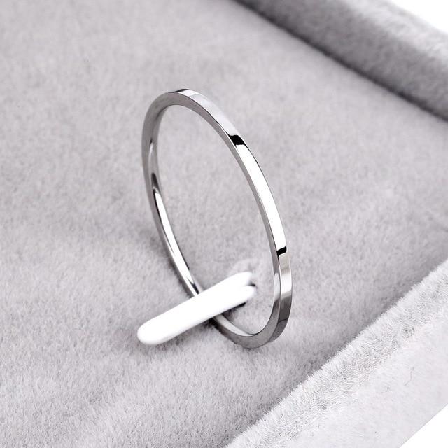 Anti-allergy Smooth Couple Wedding Ring