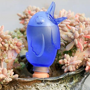 A Gardening Fashion Plastic Bird Irrigation Equipment Drip Irrigation Home/Horticulture Plant Moisture Plant Watering Device